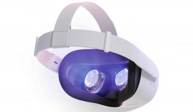 685112999291-Facebook-Oculus-Quest-2-VR-headset